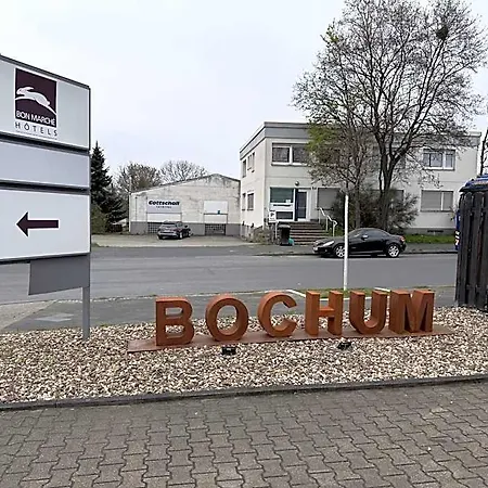 Bon Marche فندق بوخوم